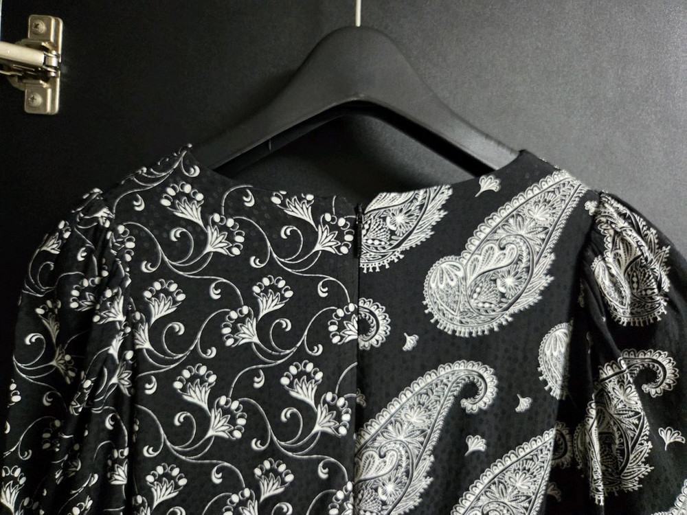 테드베이커 브이넥롱원피스 정품ㅡ가격내링--6