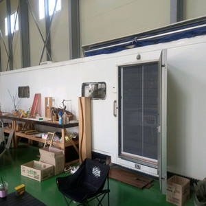 정박형 카라반 .길이11m 폭2.5m