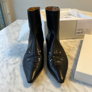 메종 마르지엘라 스티치 앵클부츠