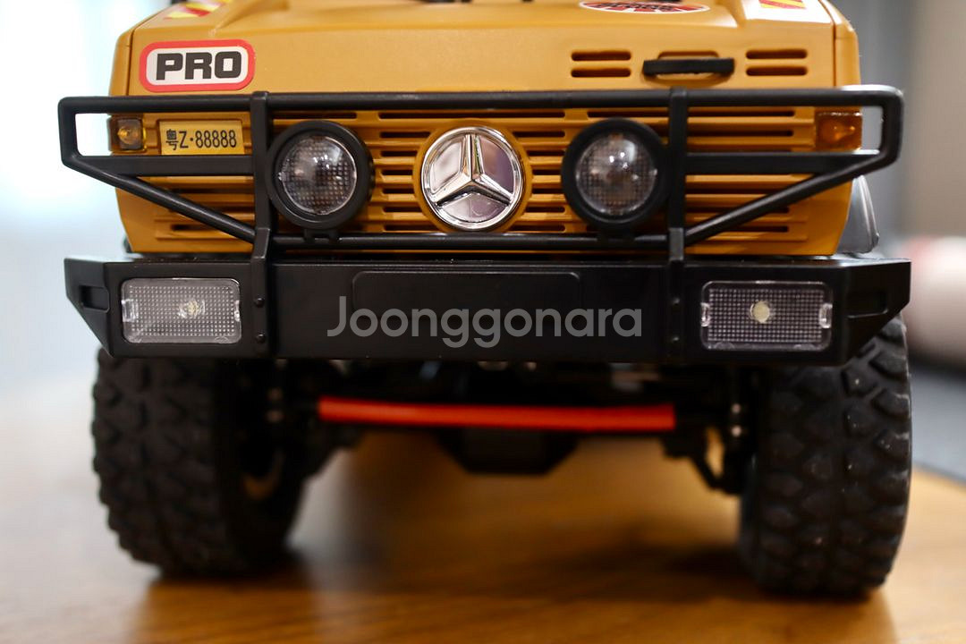 RC카 벤츠트럭 유니목 6X6 JJRC8823--3