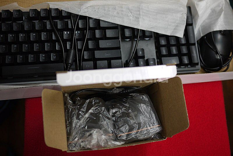 AMD 컴퓨터, dell 모니터 , 키보드 , 마우스,--3