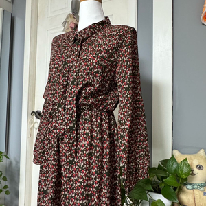 플라워 패턴 긴팔 원피스 프리