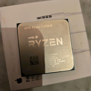 라이젠7 amd 3700x 핀휘어짐