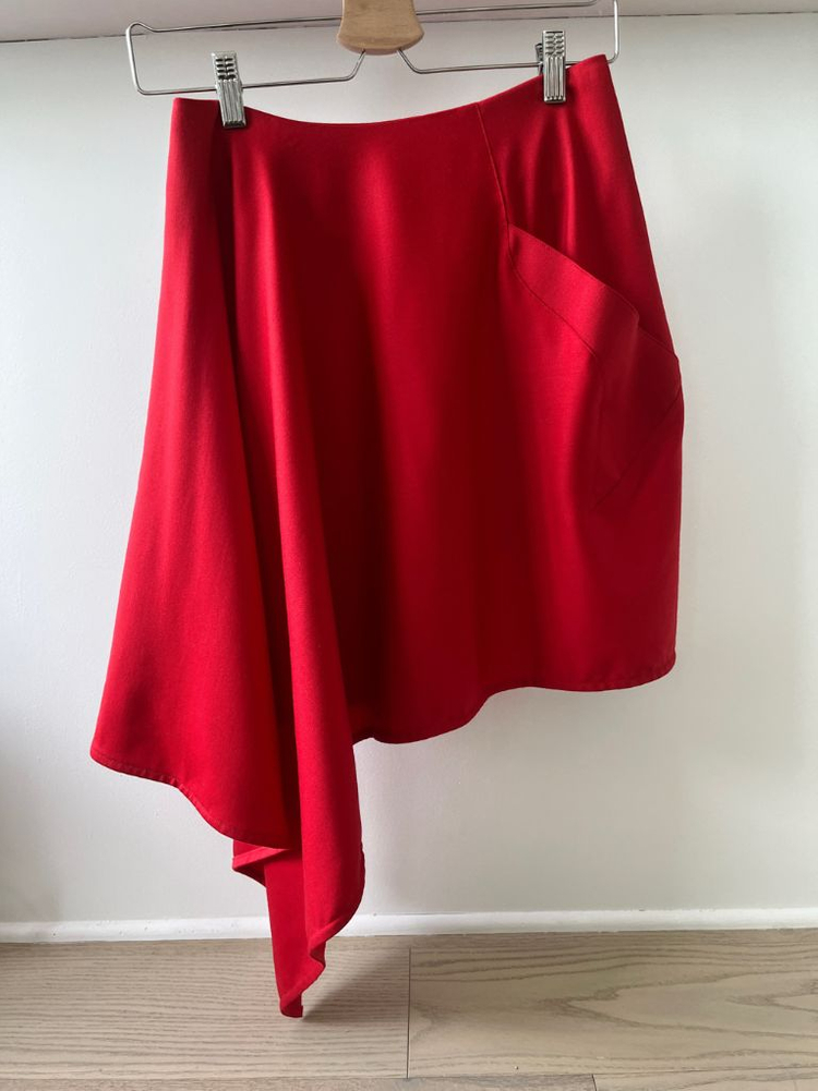 VEJAS 언발란스 레드 스커트--1
