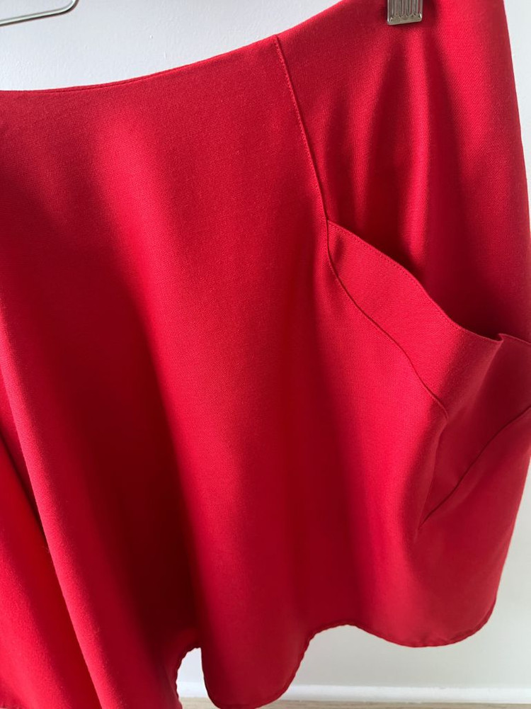 VEJAS 언발란스 레드 스커트--2