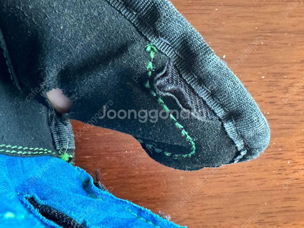 바우어 주니어 아이스하키 스케이트,장갑 11인치--3