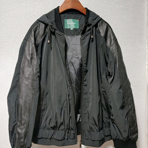 크로커다일 후드 점퍼 블랙 95