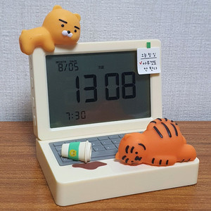 카카오프렌즈 뮤직타이거 콜라보 탁상시계