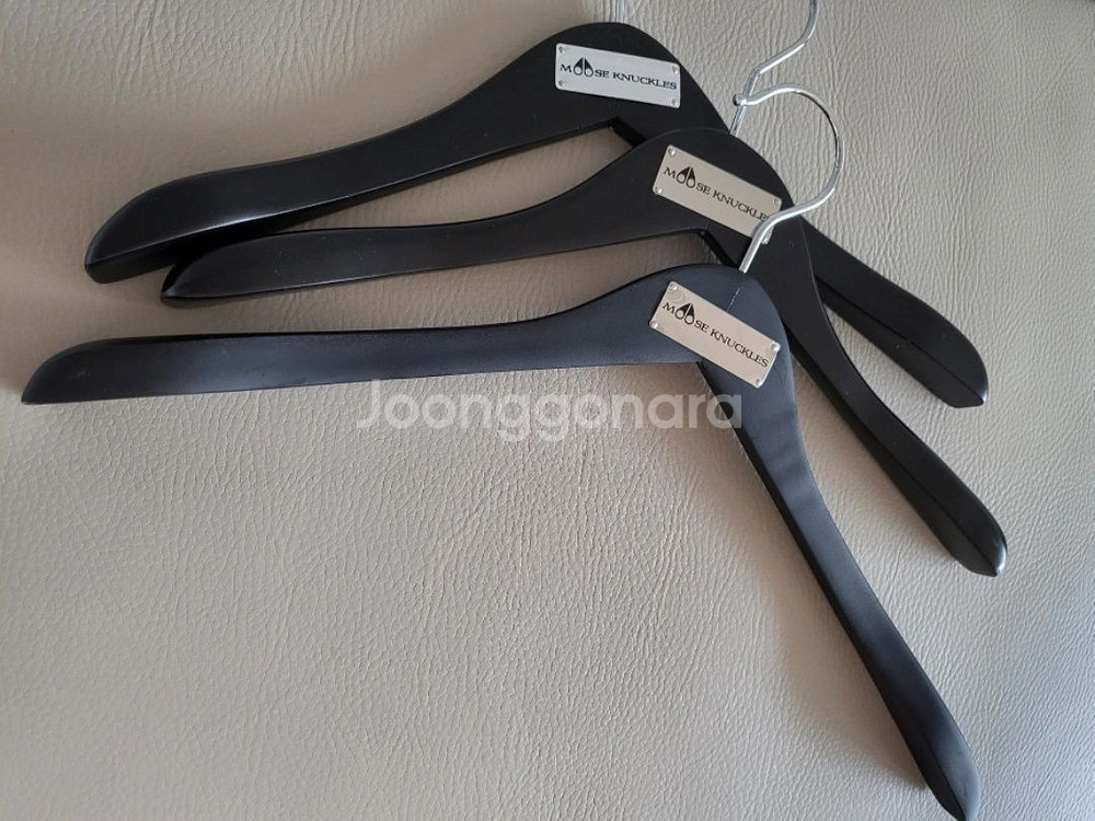 정품) 몽클레어. 무스너클 옷걸이(낱개가격)--4