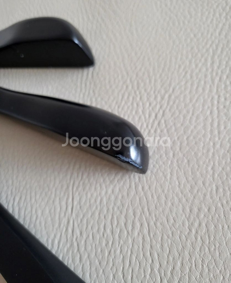 정품) 몽클레어. 무스너클 옷걸이(낱개가격)--8