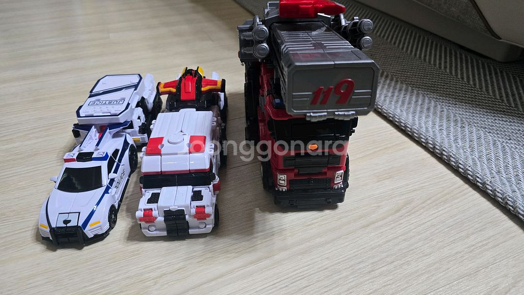 또봇 닥쎈붐,마스터v,기간트v,메탈카드봇,와일드가디--1