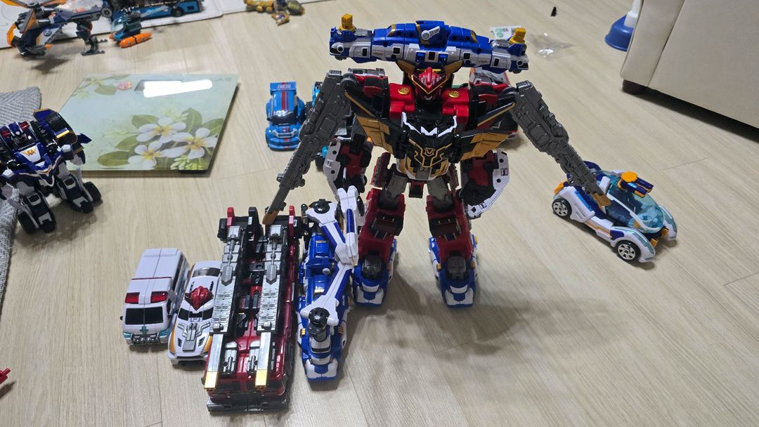 마스터v,기간트v,와일드가디--1