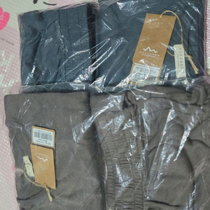 새상품)상하복세트 66사이즈