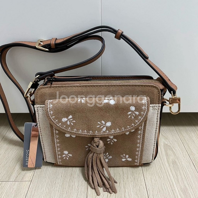 (새상품) 포르투갈 PARFOIS 팔포이즈 가죽가방--0