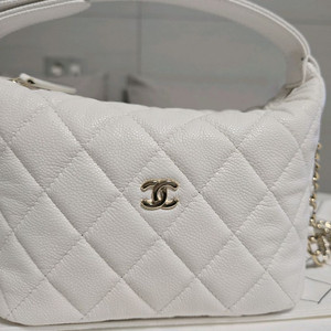 샤넬 화이트 미니 호보백