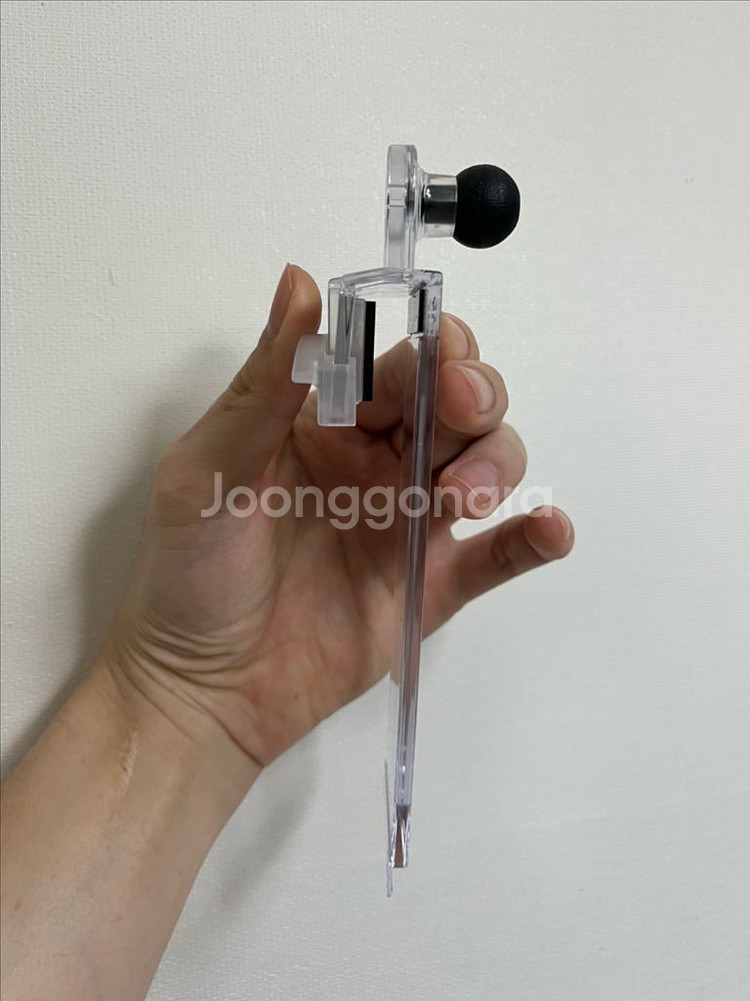 픽스 차량용 핸드폰 투명 거치대 팝니다 (gv80)--1