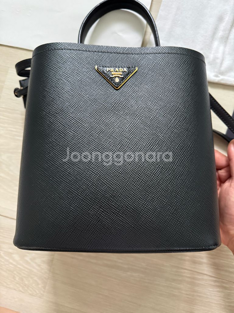 프라다 파니에사피아노 미듐백--1