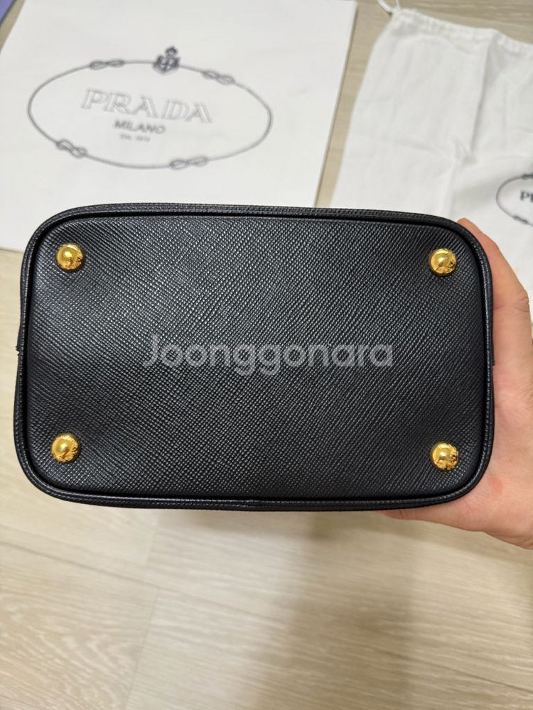 프라다 파니에사피아노 미듐백--2
