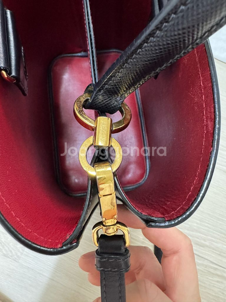 프라다 파니에사피아노 미듐백--8