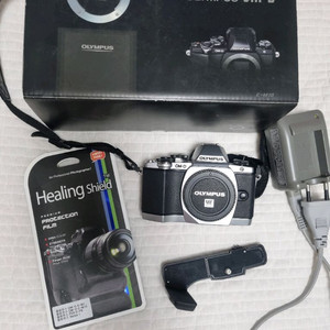 올림푸스 OM-D E-M10 + 12-45 프로