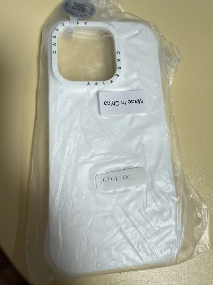 케이스티파이 아이폰15프로 판매합니다--2