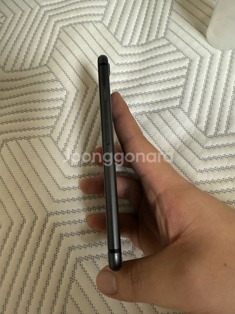 아이폰8 64GB 스그--6
