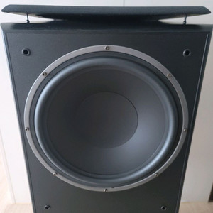 마그낫 서브우퍼 MAGNAT 302A