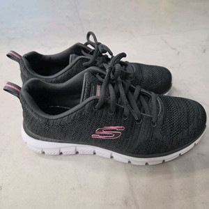 스케쳐스 운동화 230