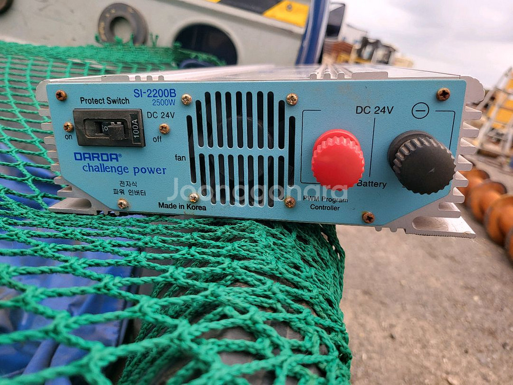 인버터 다르다 24v 2500w 판매 합니다--3