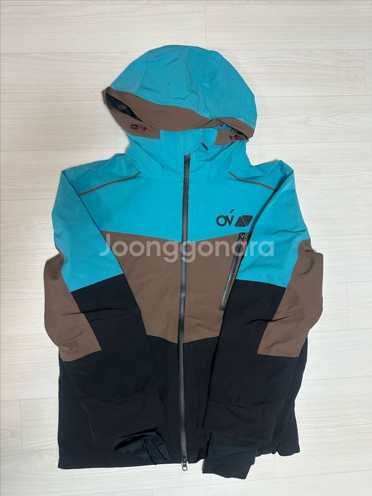 2425 오비오 (ovoy) 보드복 팝니다.--2