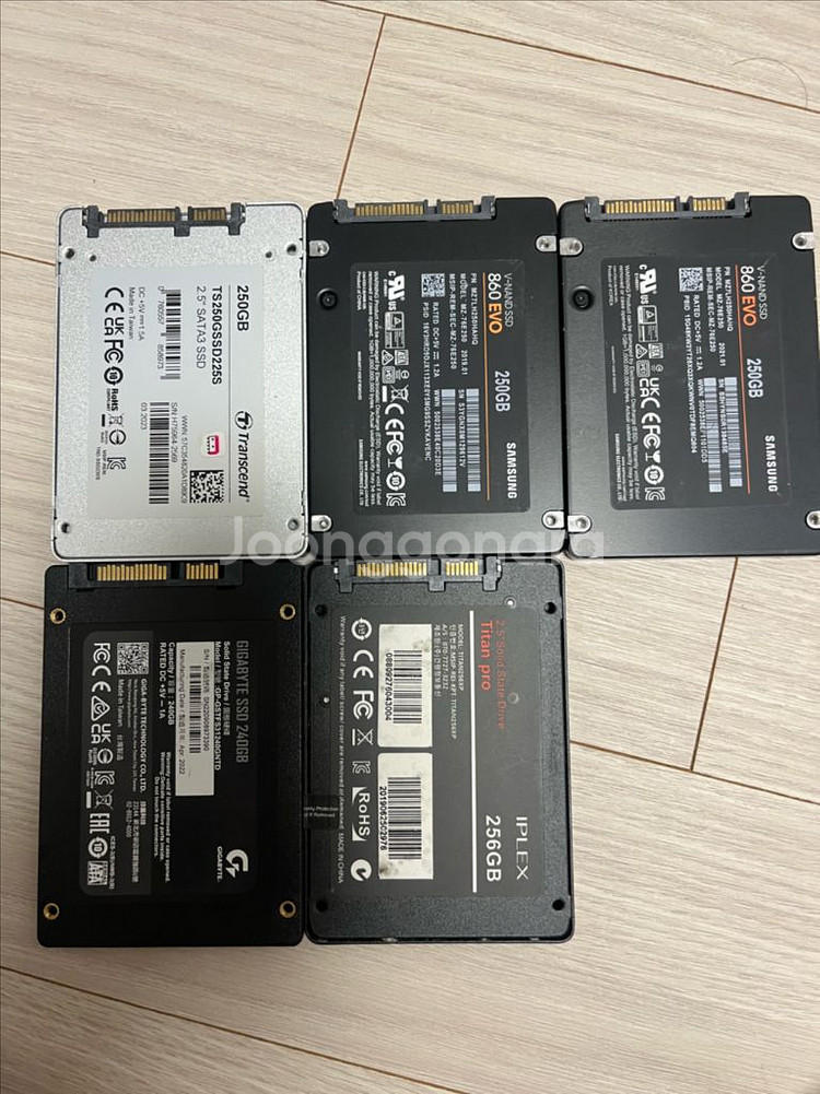 2.5” Sata3 SSD 250G--2