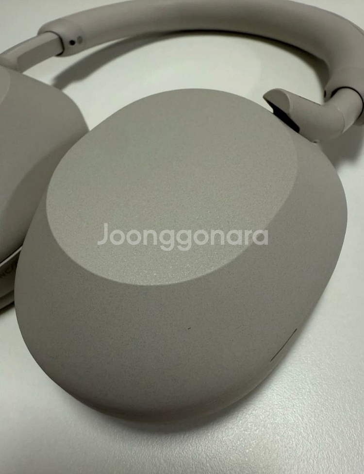 소니 WH-1000XM5 헤드폰--5