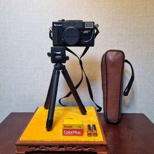 1981년 Fujica Auto-7 Date 필카