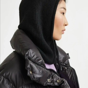 H & M 흐앤므 리브드 바라클라바 블랙 새제품