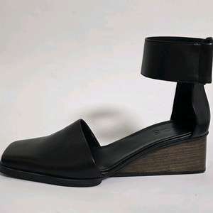 코스 Cos 와이드 스트랩 웨지 255