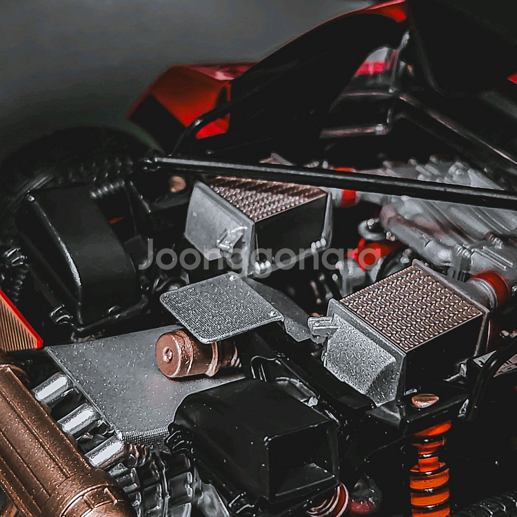교쇼 F40 1:18--1