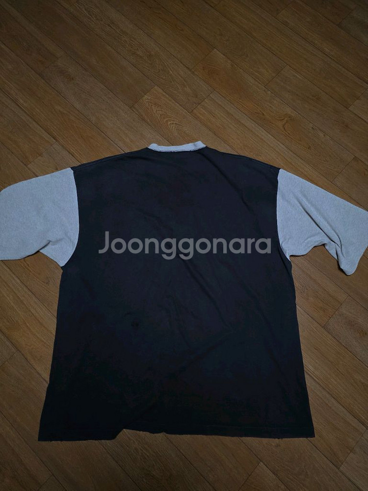 발렌시아가 유니티 3/4 티셔츠--1