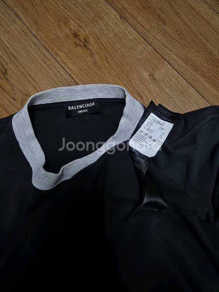 발렌시아가 유니티 3/4 티셔츠--2