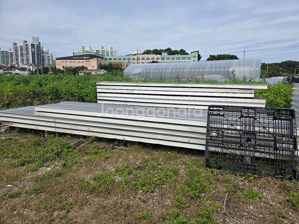 100티 샌드위치판넬,창호하이샤시--1