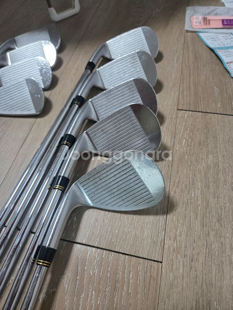 브리지스톤 V300-4 풀셋 저렴히 판매합니다--6