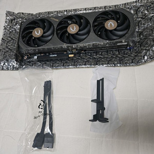 RTX5070 ZOTAC SOLID 팝니다!