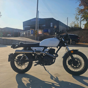 이탈젯 그리폰125/19년식/1만키로/110만원 이미지