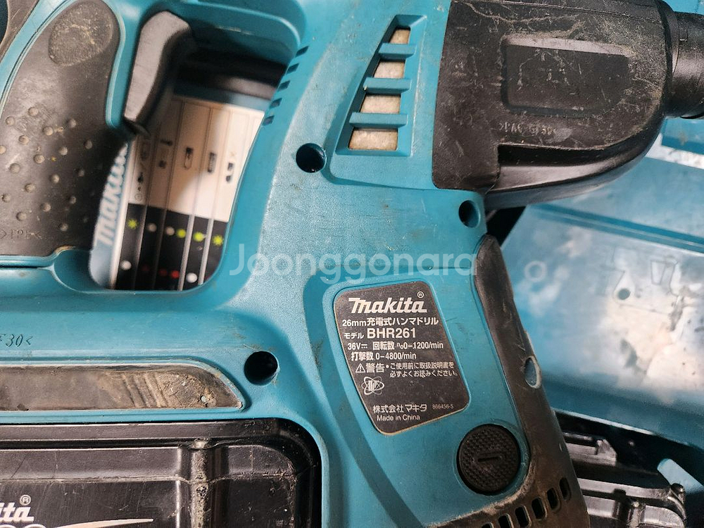 마끼다 해머드릴, 디월트 무선각도절단기, 디월트 집진기--1