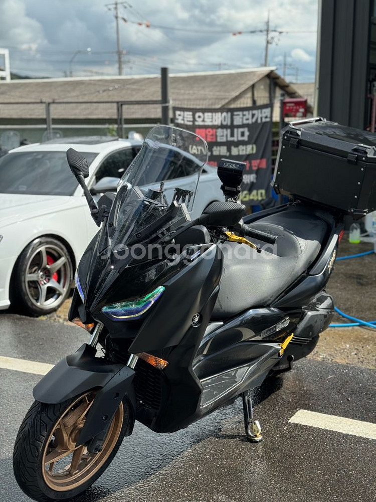 야마하 XMAX300 (2022)--0