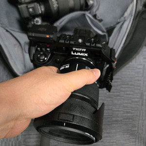 루믹스 S5 + 팔캠 케이지 + 24105(SPRO)