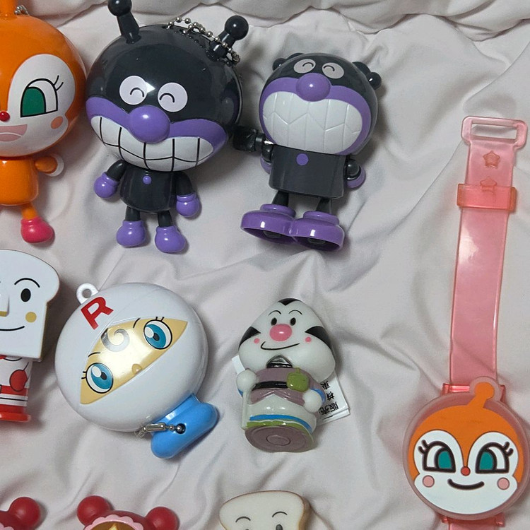 호빵맨 고전 피규어 가챠 메론빵맨 세균맨식빵맨베이비맨카 이미지