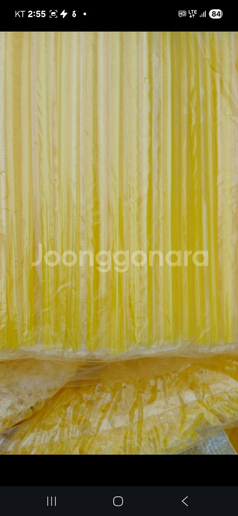 미개봉 노란색 커피 빨대 대량으로 판매합니다. 반절은--1