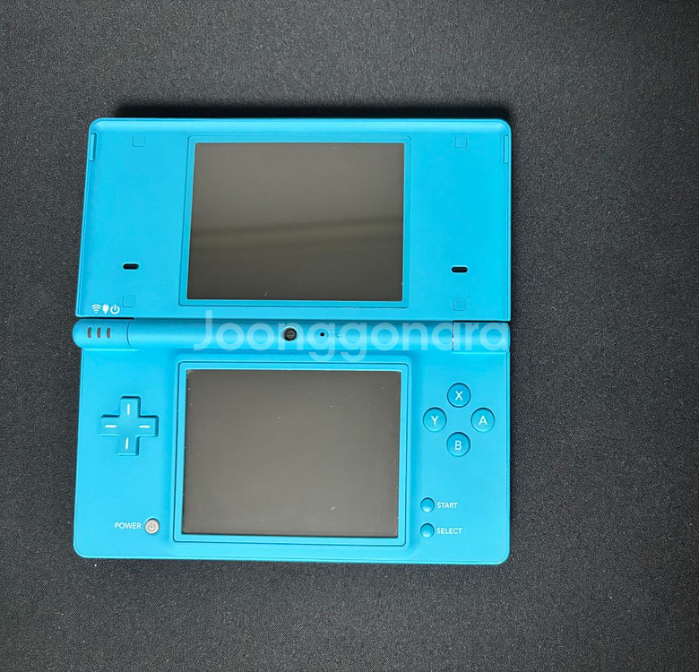 닌텐도 dsi 한글판 (R4침,충전기,케이스 포함)--2