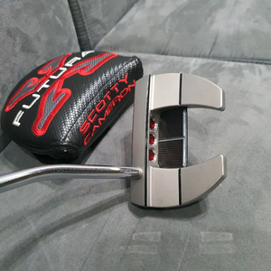 스카티카메론[퓨추라X5R]34인치(정품)퍼터(완전A급)