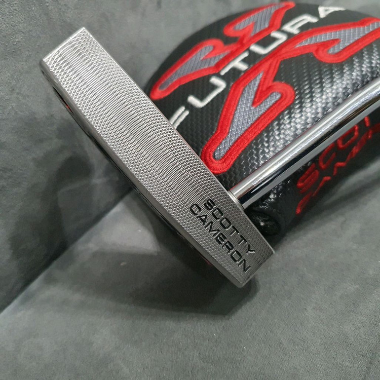 스카티카메론[퓨추라X5R]34인치(정품)퍼터(완전A급) 이미지